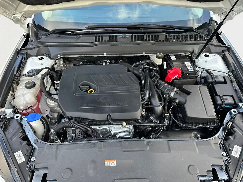 Ford Mondeo (2018) 1.5EcoBoost 121kw ST-Line - fotka 25 z 25