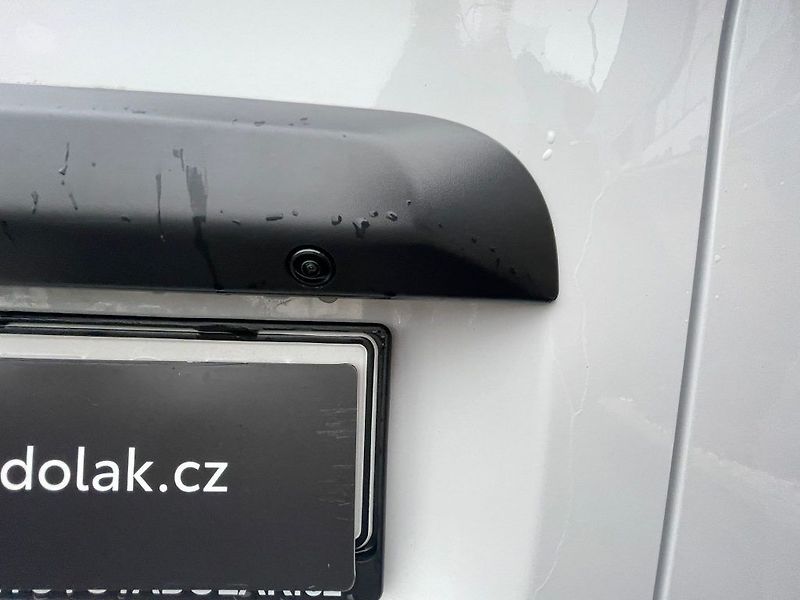 Toyota ProAce Verso 2.0D-4D 144HP M/T Business 8S - fotka 11 z 30