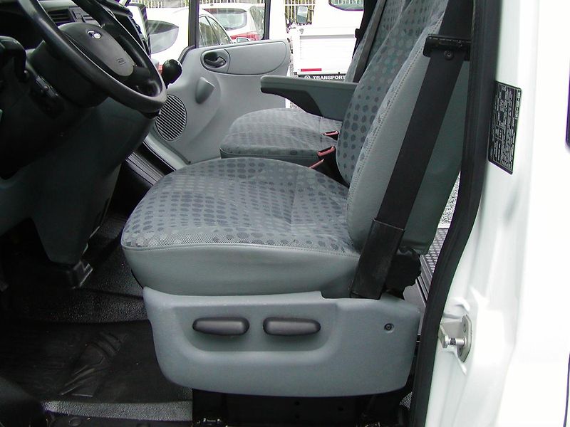 Ford Transit (2011) 2.2TDCi, 6MÍST, 350L,196TIS.KM - fotka 24 z 50