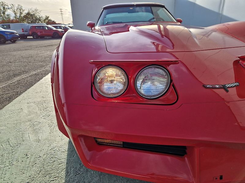 Chevrolet Corvette C3 - fotka 9 z 34