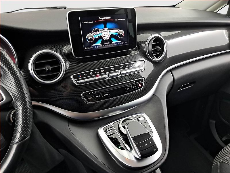 Mercedes-Benz Třídy V (2017) 220 d, 1Maj - fotka 12 z 24