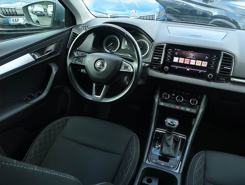 Škoda Karoq (2018) Style 1.6 TDI, Automat, Navi - fotka 7 z 21
