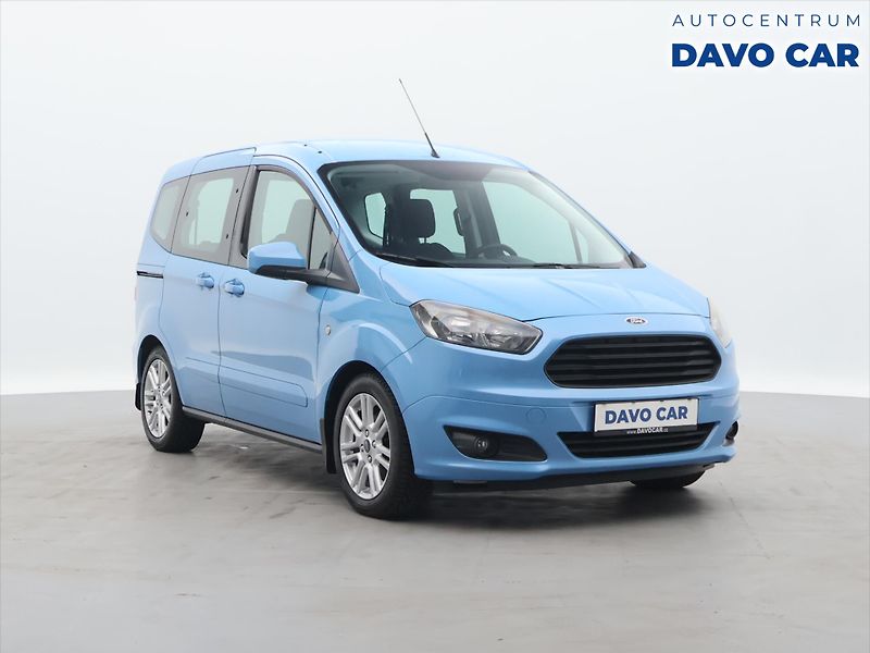 Ford Tourneo Courier 1,0 EB 74kW CZ  Titanium 1.Maj - fotka 1 z 28