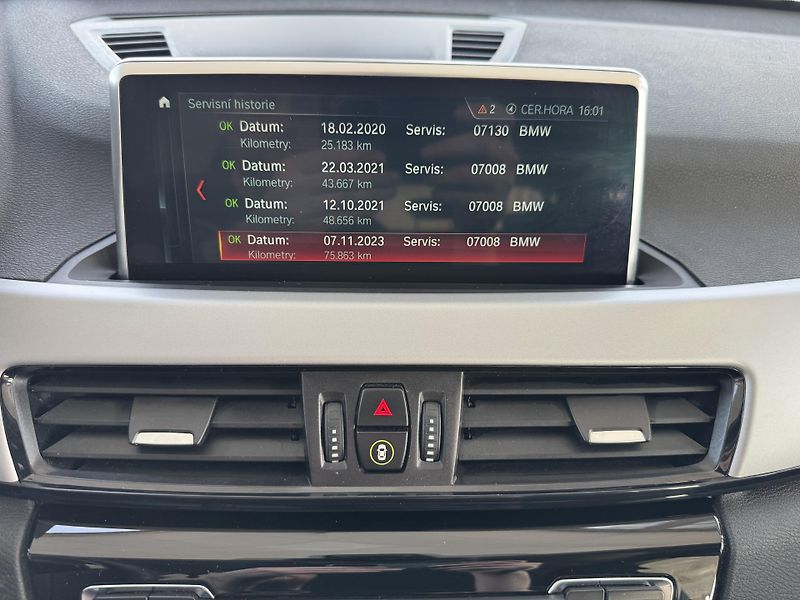 BMW X1 (2019) xDrive 18d AUT. LED NAVI TAŽNÉ - fotka 27 z 28