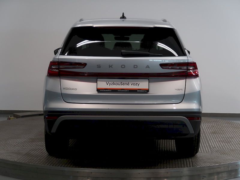 Škoda Kodiaq (2025) EXCLUSIVE 2.0TSI 150KW DSG 4x4 - fotka 9 z 48
