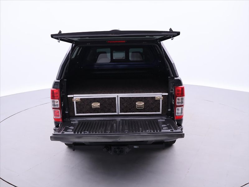 Ford Ranger 3,2 TDCi Aut. Wildtrak DPH - fotka 11 z 35