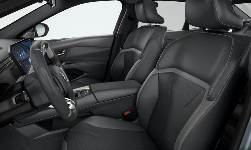BMW Řada 3 i3 50 xDrive Sedan - fotka 4 z 7