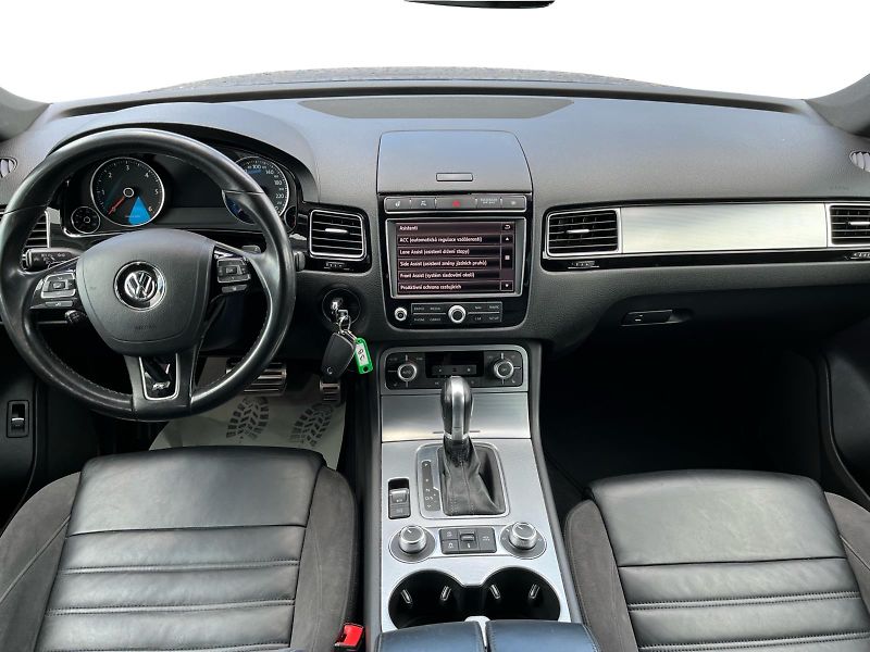 Volkswagen Touareg (2018) 3.0TDi V6 193kW R-line 4MOTTIO - fotka 5 z 24