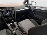 Volkswagen Golf (2017) R-Line 1.2 TSI - náhled 8