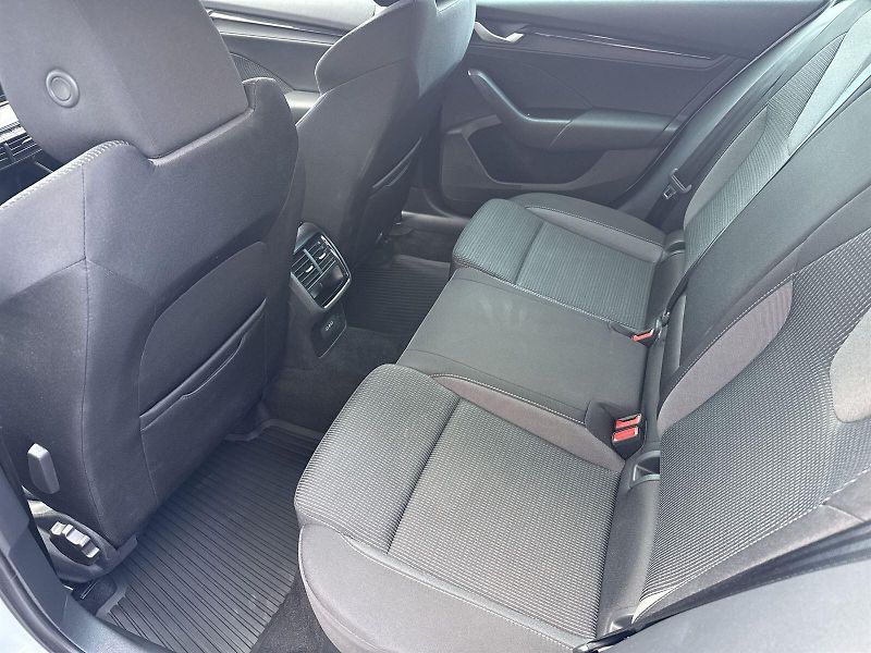 Škoda Octavia (2026) Combi 1.5 TSI DSG Selection - fotka 8 z 32