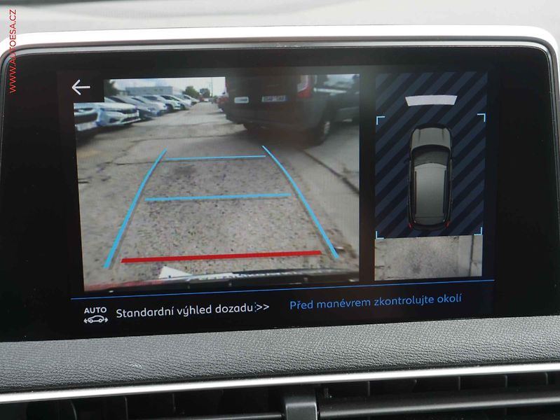 Peugeot 3008 (2019) 1.5 HDi, Allure, navi, kamera - fotka 12 z 16
