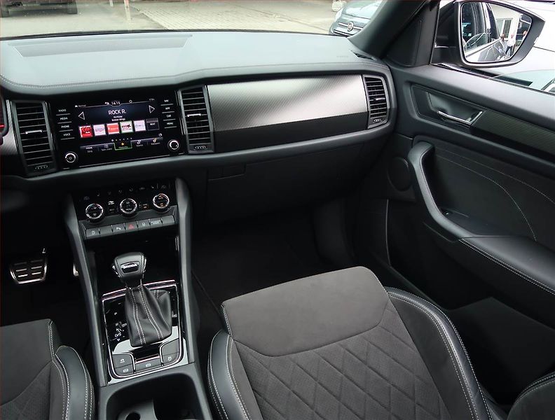 Škoda Kodiaq (2023) Sportline 2.0 TDI - fotka 8 z 19