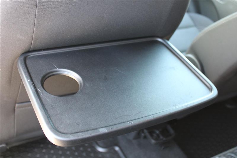 Volkswagen Sharan 2,0 TDI  NAVIGACE,TAŽNÉ - fotka 26 z 33