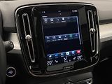 Volvo XC40 T2 MOMENTUM REZERVACE - náhled 37