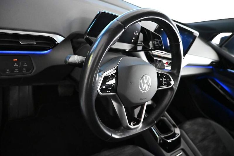 Volkswagen ID.4 (2021) Pure CITY LED ACC Elektro - fotka 13 z 33