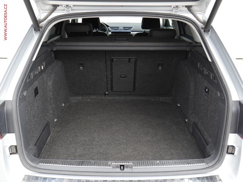 Škoda Superb (2018) 2.0 TDi 4x4, ČR, Style, DSG - fotka 7 z 21