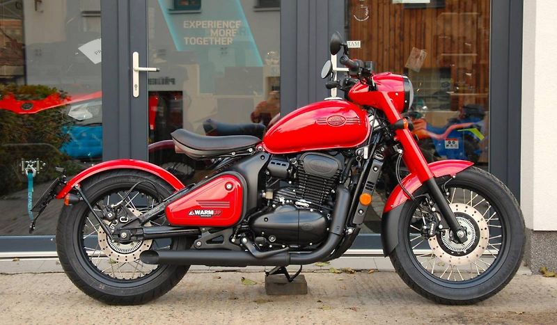 Jawa Perak (2026) 350 CL RED - fotka 2 z 25