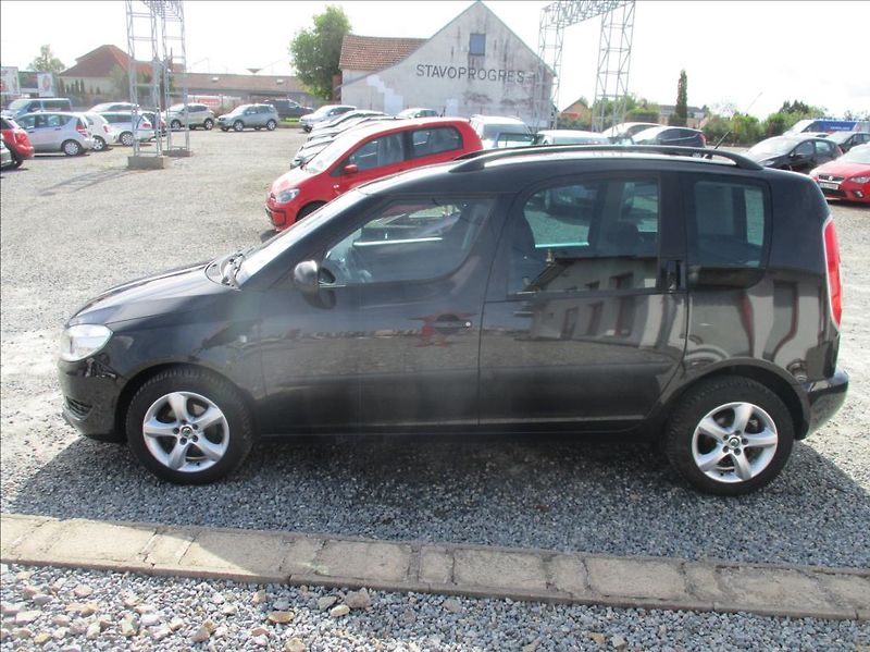 Škoda Roomster 1,2 TSi, Style, klima, servis, - fotka 4 z 27
