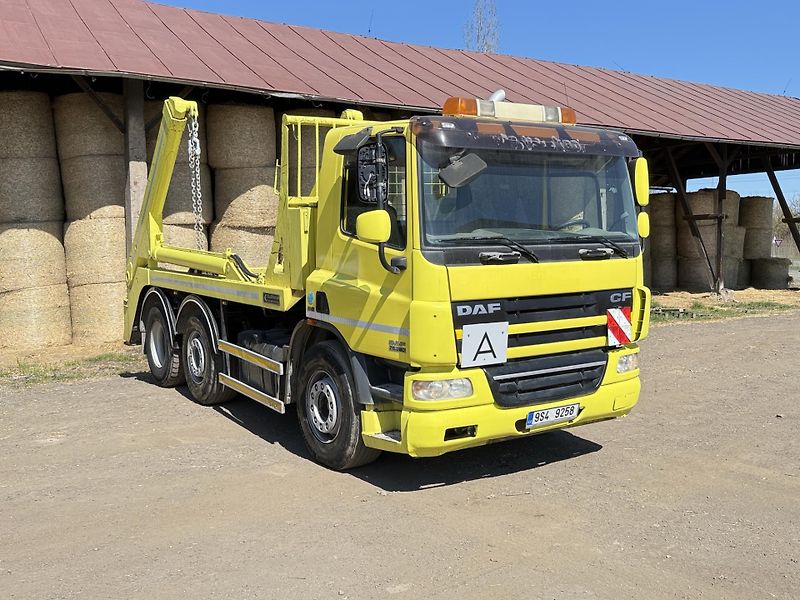 DAF CF (2007) 360 Euro 5 6x2 KONTEJNER - fotka 7 z 10