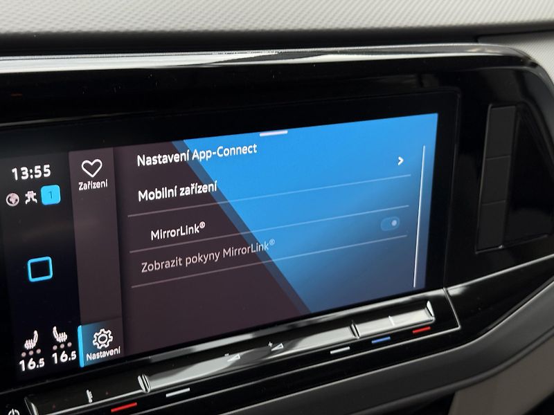 Volkswagen Multivan (2023) T7 2.0TDi, DSG, 1.Maj, RZV - fotka 37 z 51