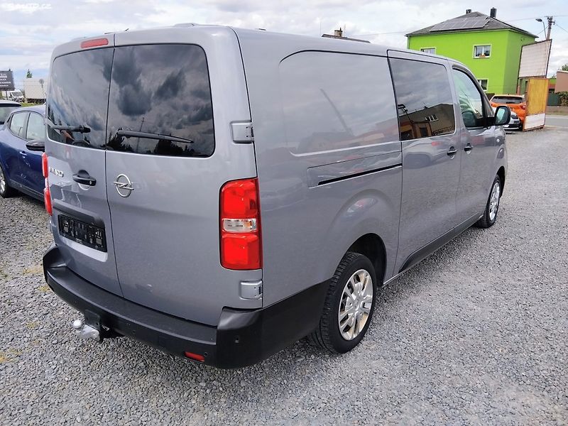Opel Vivaro (2021) - fotka 8 z 28
