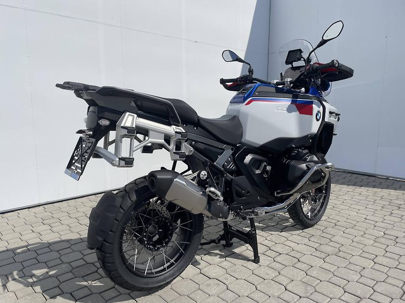 BMW (2026) R 1300 GS ADVENTURE - fotka 3 z 11