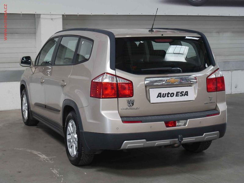 Chevrolet Orlando (2011) 1.8i, ČR, autoAC, tažné - fotka 4 z 19