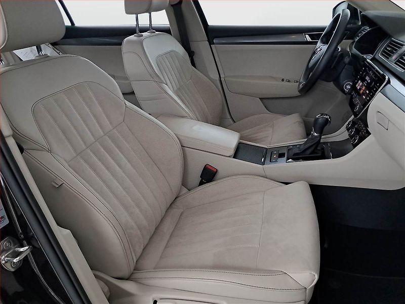 Škoda Superb (2021) Style 1.5 TSI - fotka 9 z 18