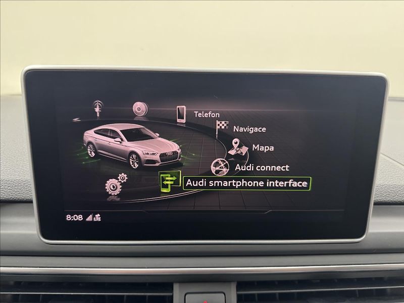 Audi A5 2,0 140kW AT 4X4 HUD DPH NAVI - fotka 26 z 56