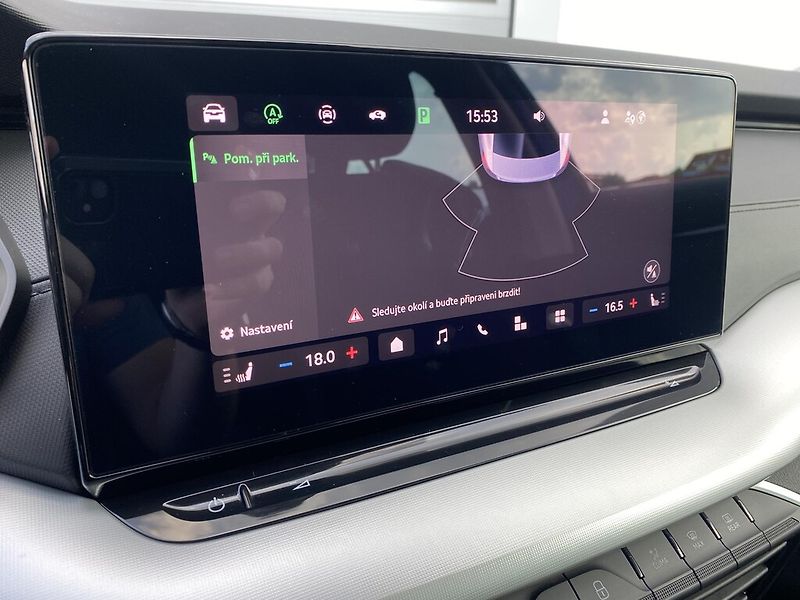 Škoda Octavia 1,5 TSI 85 kW Selection - fotka 16 z 28