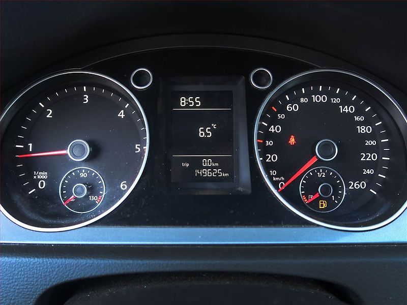 Volkswagen Passat (2009) 2.0 TDI, Tempomat - fotka 11 z 15