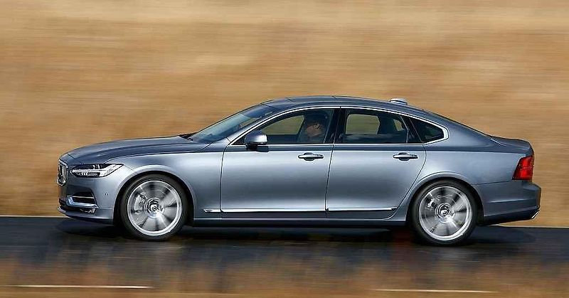 Volvo S90.