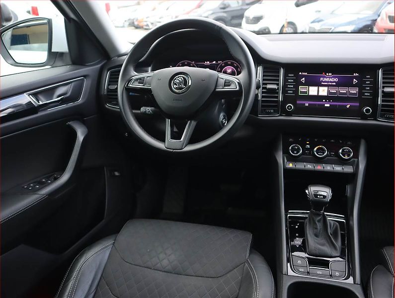 Škoda Kodiaq (2019) 2.0 TSI - fotka 7 z 26