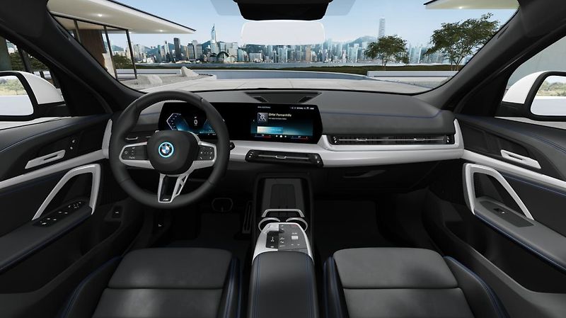 BMW iX2 eDrive20 - fotka 10 z 14