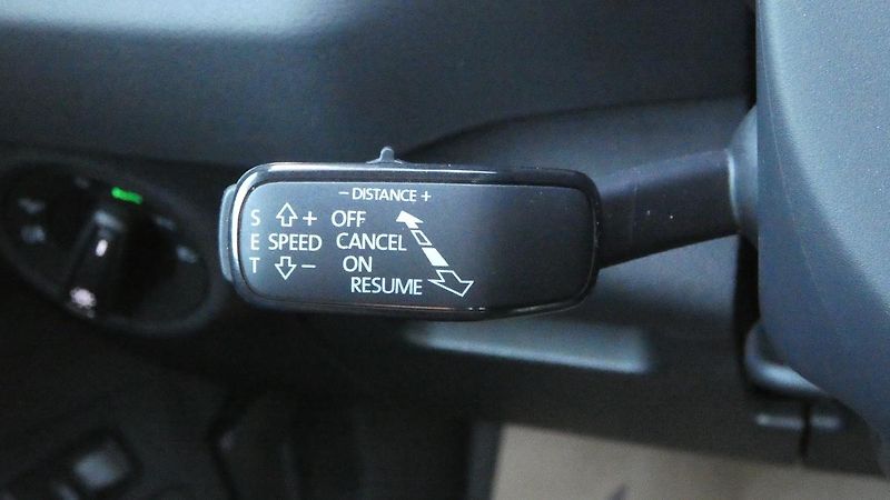 Škoda Karoq 1,5 TSI DSG Sportline - fotka 11 z 26