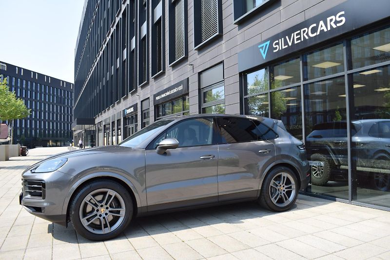 Porsche Cayenne (2026) KeyLess/SoftClose/Pano - fotka 5 z 52