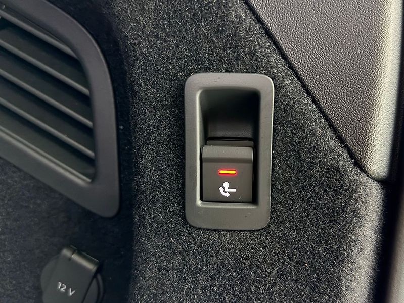 Audi A6 3.0 TDI 220KW AVANT QUATTRO S- - fotka 29 z 31