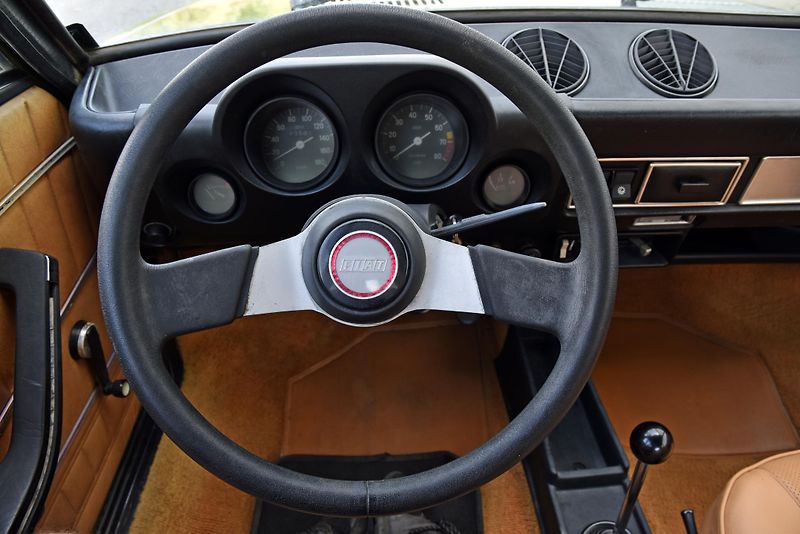 Fiat 128 (1972) SL COUPÉ - fotka 10 z 37