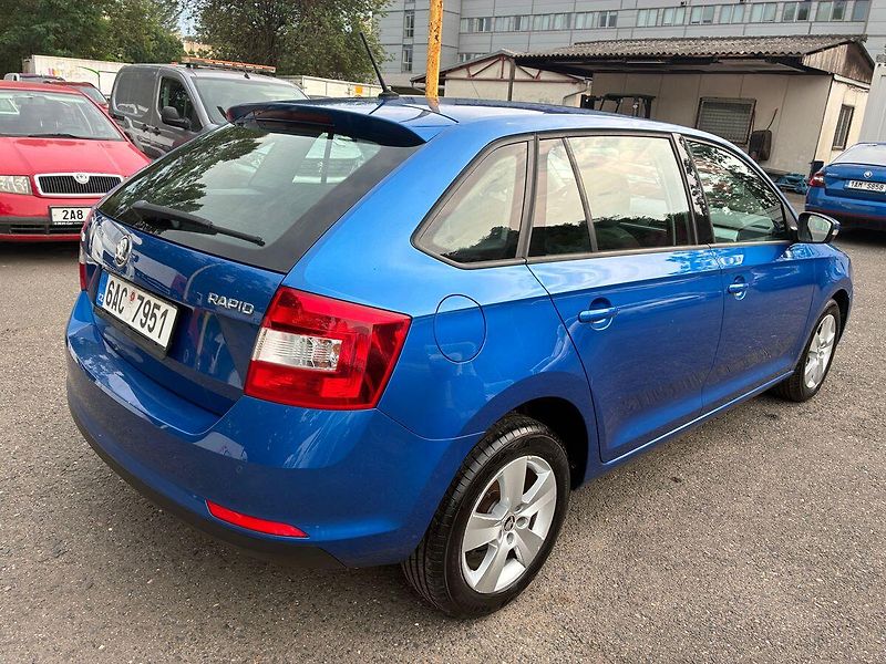 Škoda Rapid 1.2 TSi 81 kW Spaceback ČR - fotka 6 z 21
