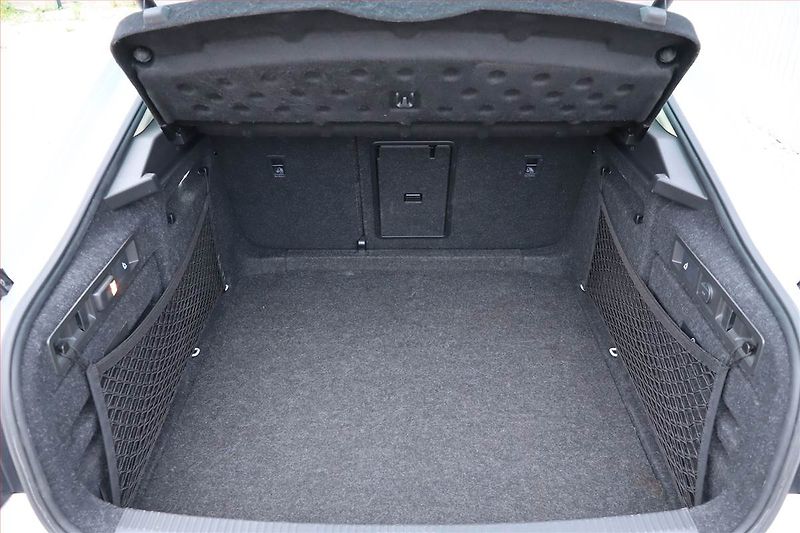 Škoda Superb (2016) Laurin&Klement 2.0 TDI - fotka 14 z 30