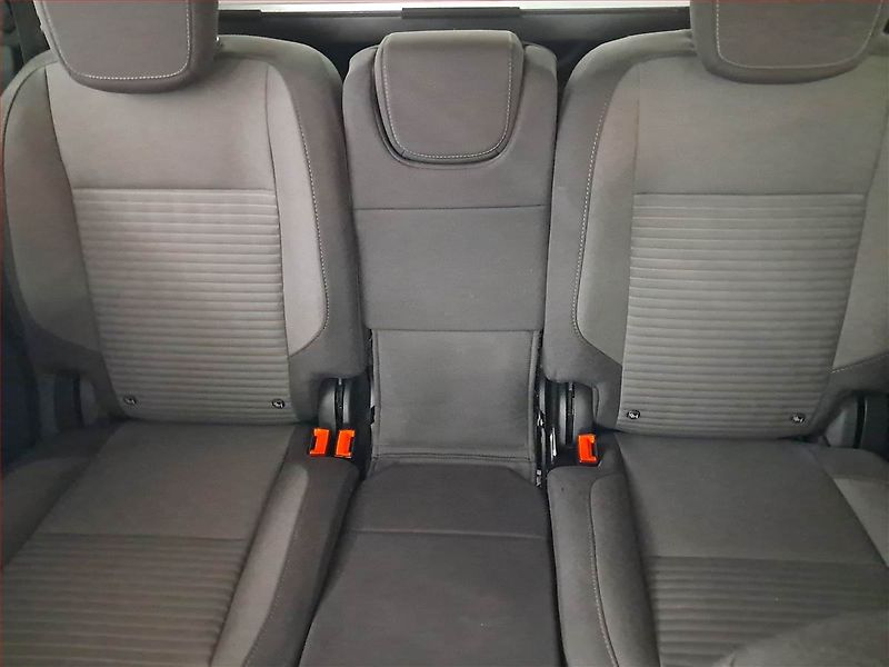 Ford Grand C-MAX (2018) 2.0 TDCi, Automat, Bi-Xenony - fotka 10 z 20