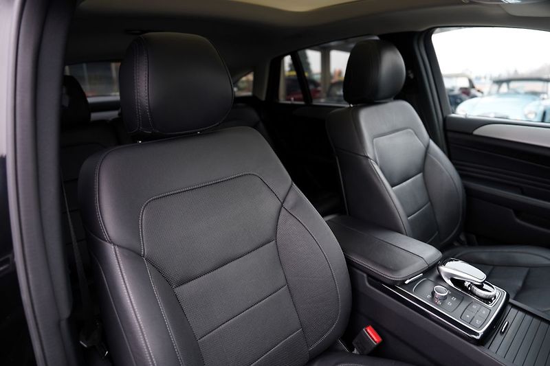 Mercedes-Benz GLE GLE43 AMG 4Matic/9AT/370PS/DPH - fotka 29 z 45