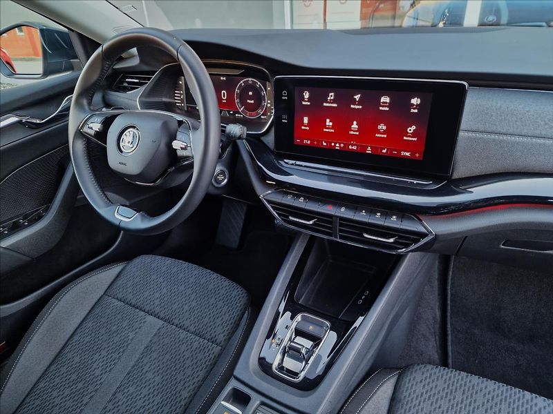 Škoda Octavia 1.5TSI 110kW DSG Style,1.Maj. - fotka 39 z 50