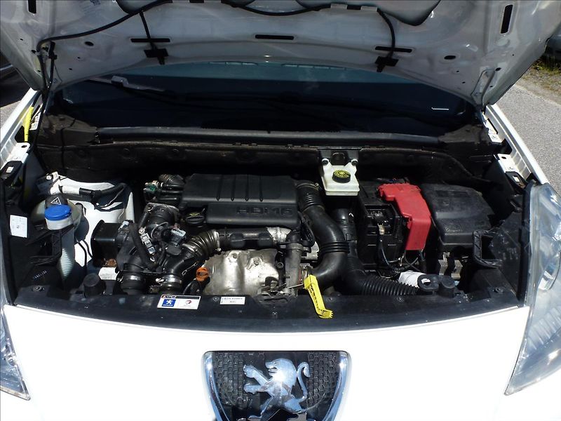 Peugeot Partner 1,6 HDI LONG L2H1 WEBASTO 3mís - fotka 33 z 44