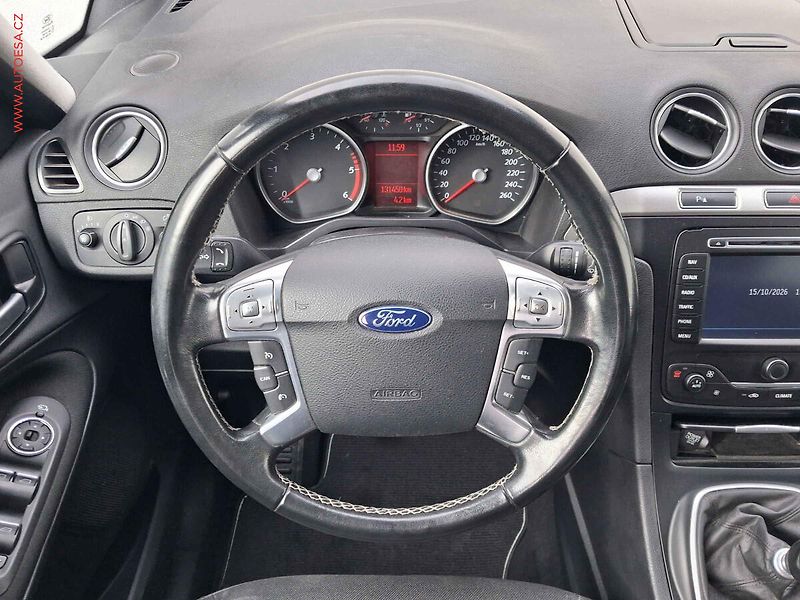 Ford Galaxy (2014) 2.0 TDCi, Business, navi, TZ - fotka 11 z 17