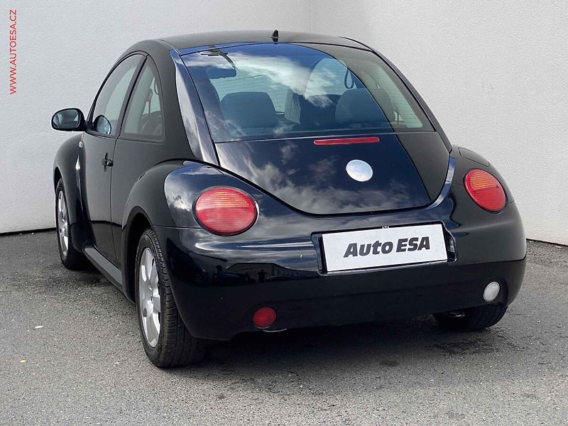 Volkswagen Beetle (2003) 1.4i, Style, výhřev sed - fotka 6 z 14
