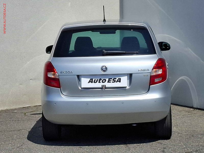 Škoda Fabia (2013) 1.2 TSi, Style, +kola - fotka 5 z 20