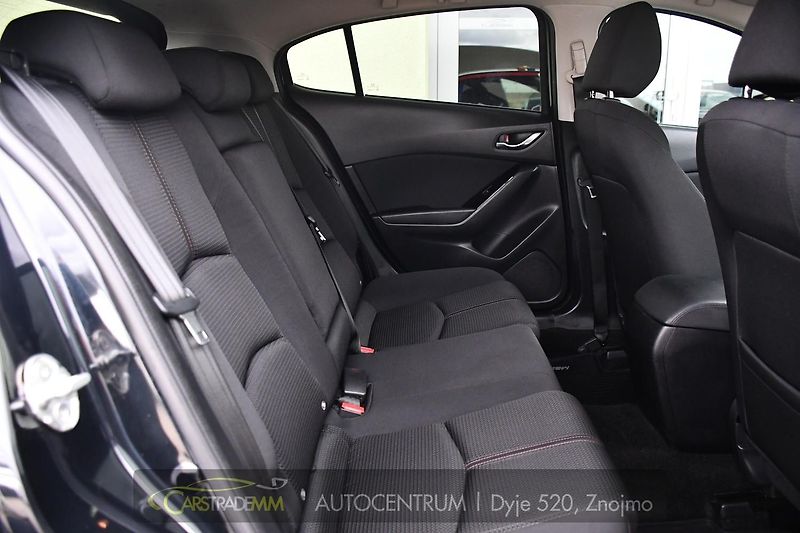 Mazda 3 2.0 SkyActiv-G120 REVOLUTION - fotka 19 z 52