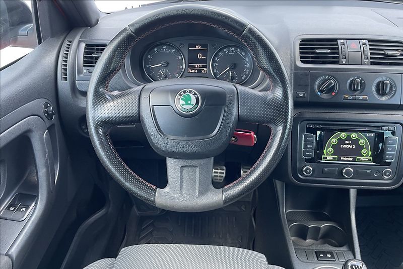 Škoda Fabia 1,2 TSi,MONTE CARLO - fotka 12 z 21