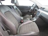 Volkswagen Passat (2006) Highline 2.0 TDI, Xenony - náhled 9
